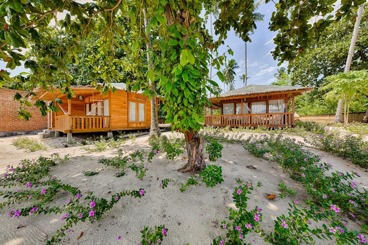 Kuda Laut Boutique Dive Resort Bunaken Extérieur photo